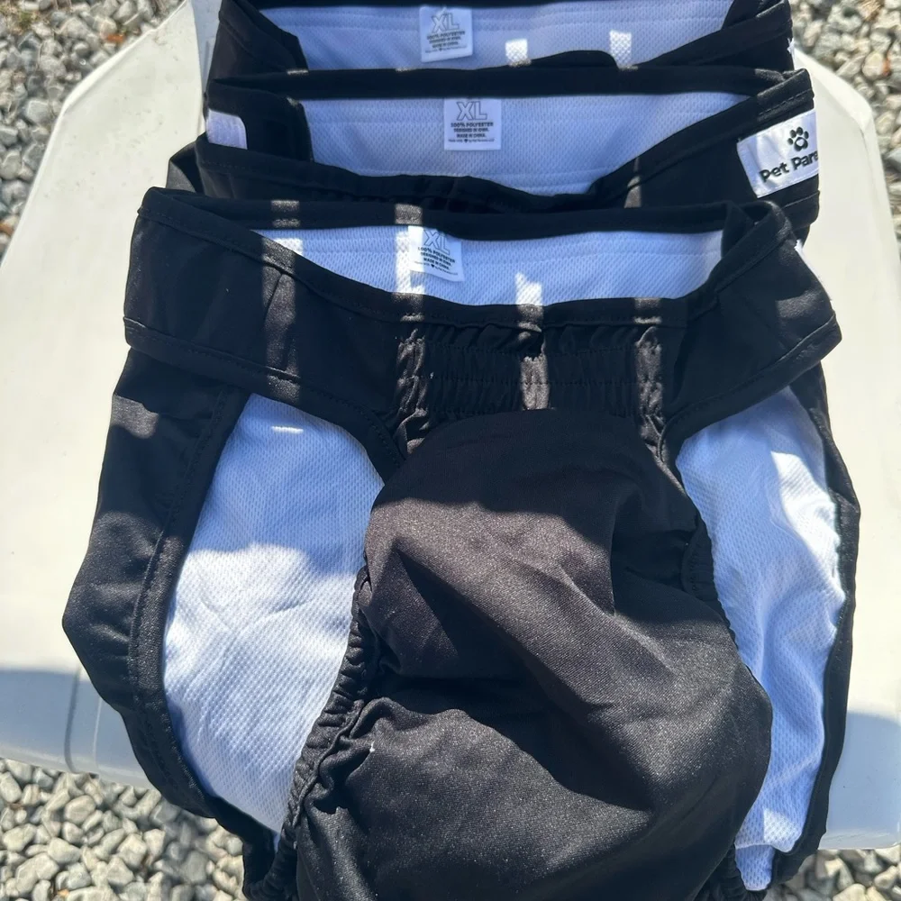 Pet Parents Black Dog Diapers